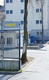 Parking komercyjny