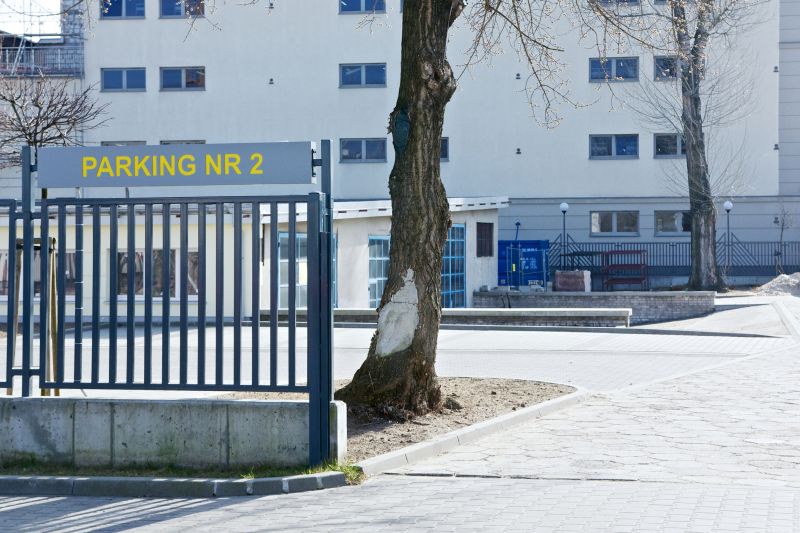 Parking komercyjny